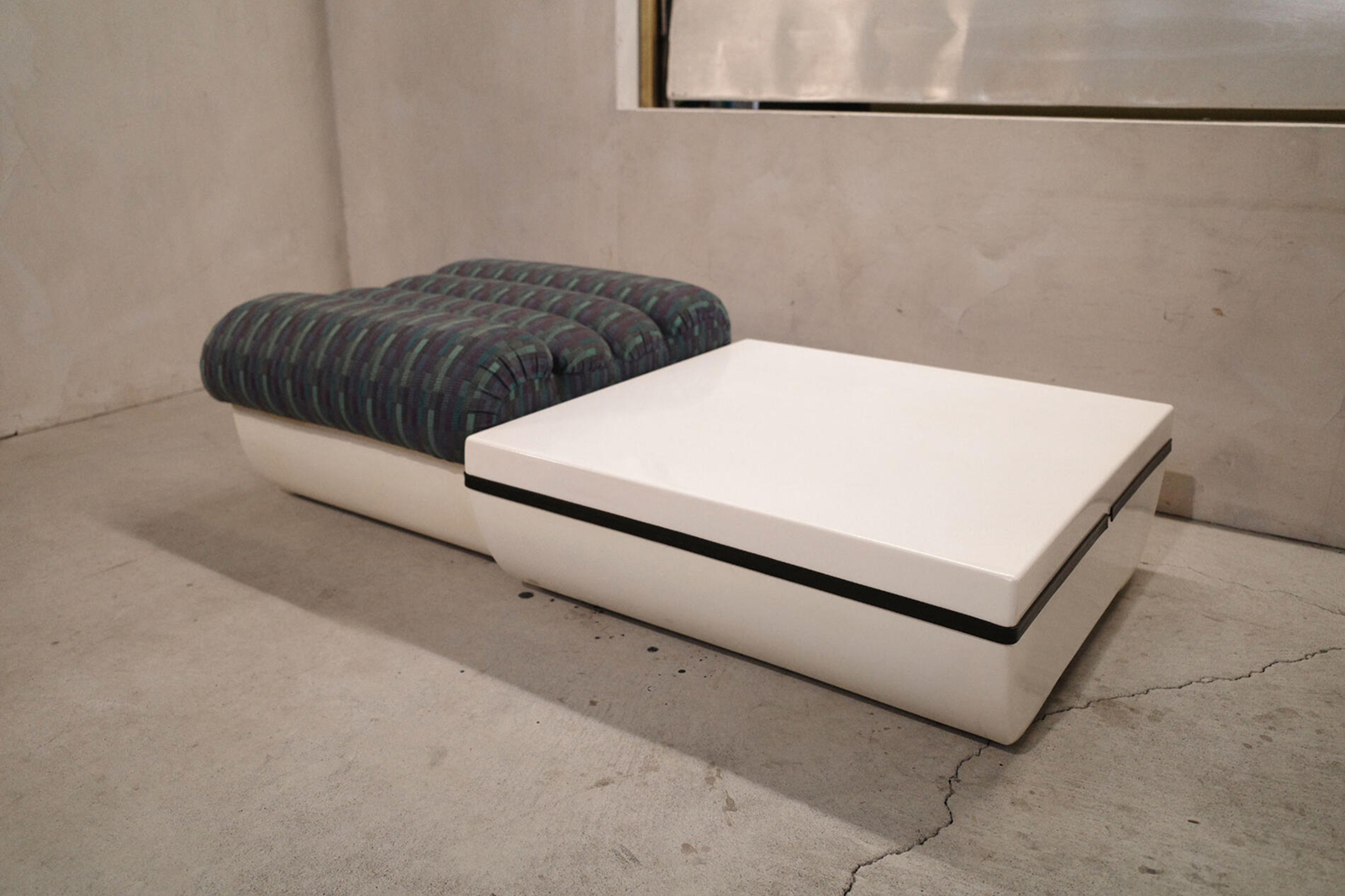 vintage_table0001